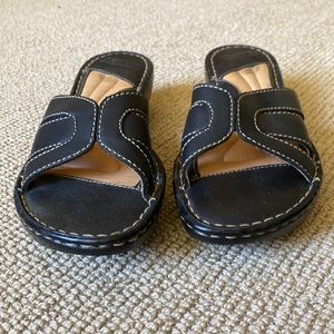 🌸🌸Born Sandals